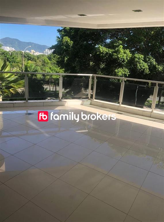 RECREIO – 2 QUADRA PRAIA – APTO.197 M² – VARANDÃO – 3 SUITES – 02 VAGAS.