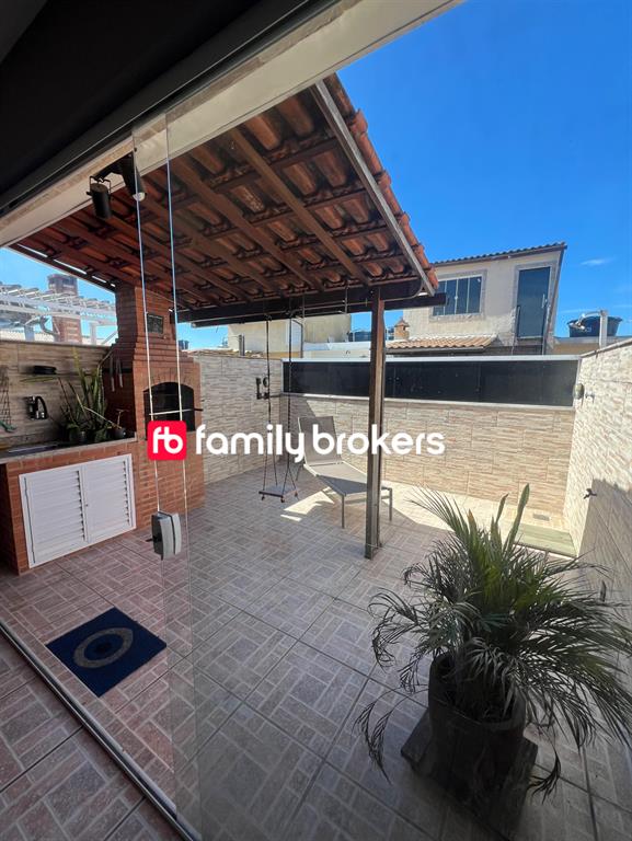 SAIA DO ALUGUEL, OTIMA CASA 2 QUARTOS 1 VAGA.