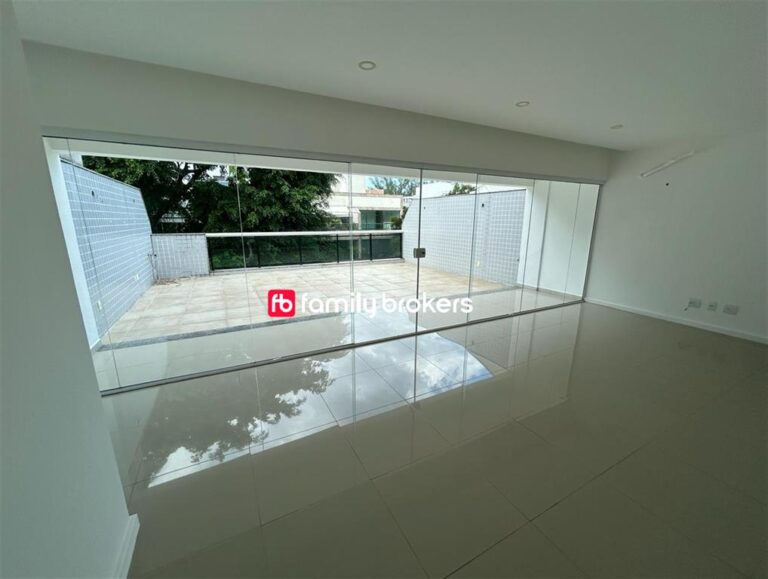 COBERTURA LINEAR – 72 M² | 3 QUARTOS SENDO 2 SUÍTES | 4 BANHEIROS E 2 VAGAS