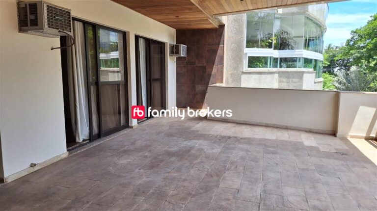 EXCELENTE APARTAMENTO DE 2 QUARTOS COM VARANDÃO E 107M² À VENDA NO RECREIO