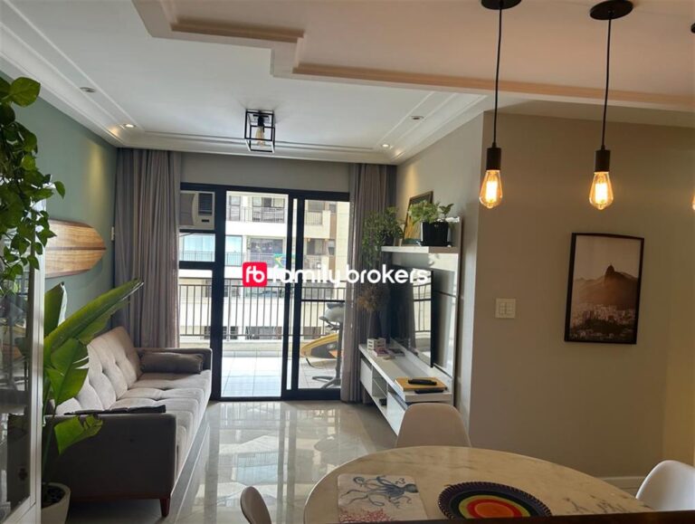 PENINSULA – APARTAMENTO 80M² – 02 SUITES – 02 VAGAS – ANDAR MEDIO.