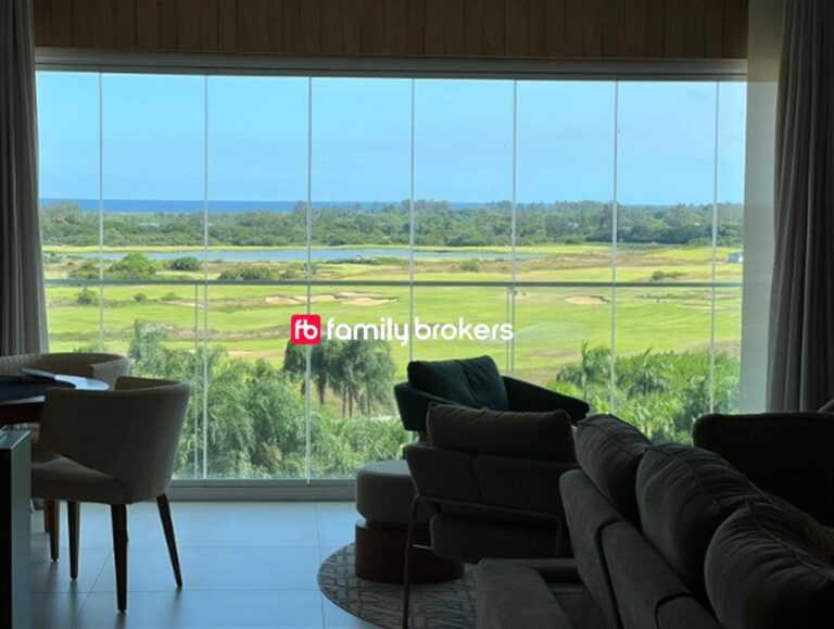 RISERVA GOLF – 4 SUITES – 4 VAGAS – VISTA MAR – SOL MANHA – AND. MEDIO.