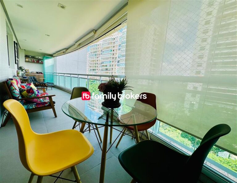 Península Saint Martin, Barra da Tijuca. Apartamento 3 quartos.