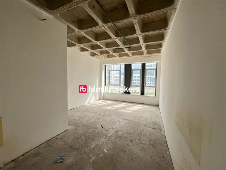 EXCELENTE SALA COMERCIAL COM 25M² | PRIMEIRA LOCAÇÃO – CENTRO METROPOLITANO