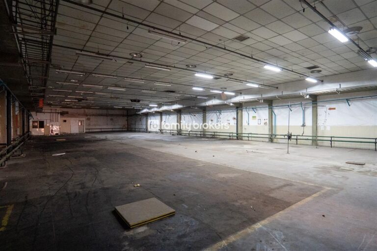 ESPAÇOSO GALPÃO PARA LOCAÇÃO | 11.406M² | IDEAL PARA CENTRAL DE LOGÍSTICA – PAVUNA