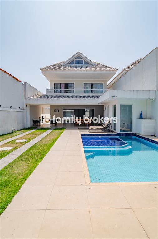 CONDOMÍNIO RIOMAR I : EXCELENTE CASA TRIPLEX DE 400m² | 5 SUÍTES | SOL DA MANHÃ | 4 VAGAS