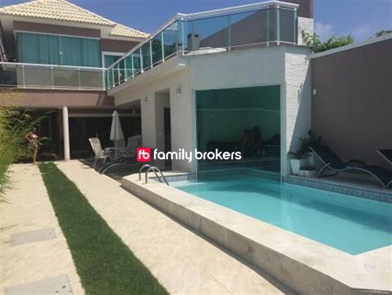 VIVENDAS DO SOL: CASA DUPLEX DE 330M² COM 5 QUARTOS SENDO 3 SUÍTES | 3 VAGAS