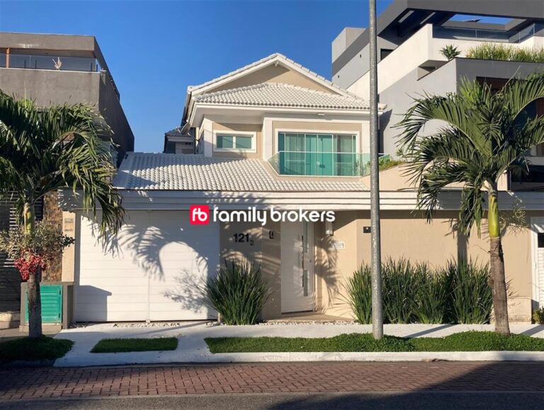 RIVIERA DEL SOL: BELÍSSIMA CASA DUPLEX COM 4 QUARTOS SENDO 3 SUÍTES | 267m² | 4 VAGAS |