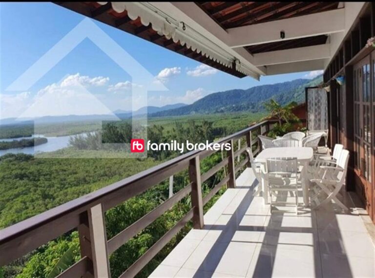 EXCELENTE CASA DUPLEX DE 4 QUARTOS | 450m² | FRONTAL MAR – BARRA DE GUARATIBA