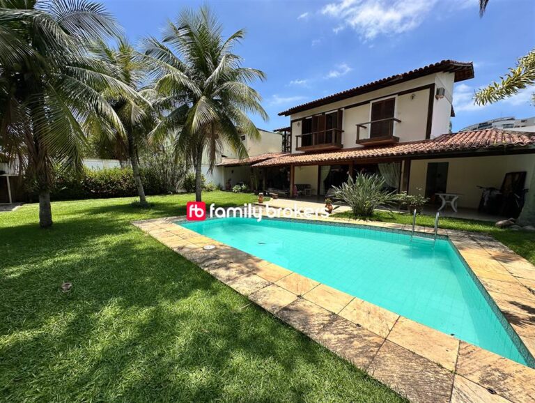 CONDOMÍNIO SAN DIEGO: EXCELENTE CASA COM 750M² E 3 SUÍTES | PISCINA | CHURRASQUEIRA –