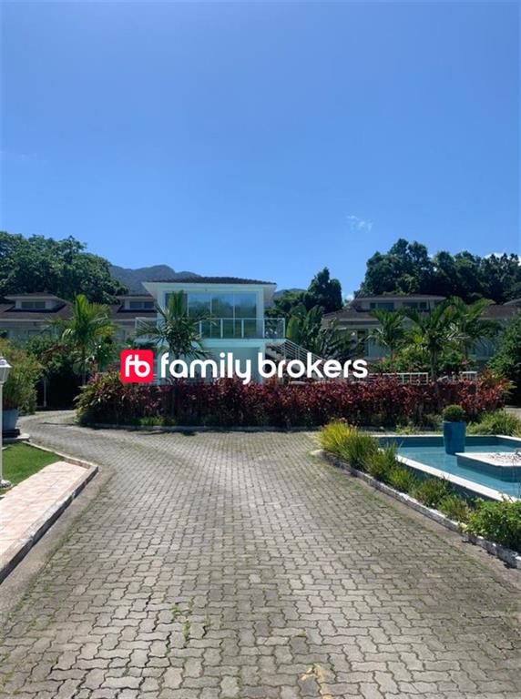 CONDOMÍNIO MONTE ZION: CASA DUPLEX COM 2 QUARTOS À VENDA EM MARESIAS, SP