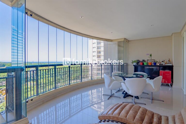 RISERVA UNO: LUXUOSO APARTAMENTO DE 4 SUITES | FRONTAL MAR | 3 VAGAS + DEPENDÊNCIA.