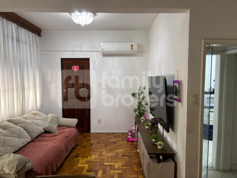 Apartamento no Flamengo ao lado do Metrô