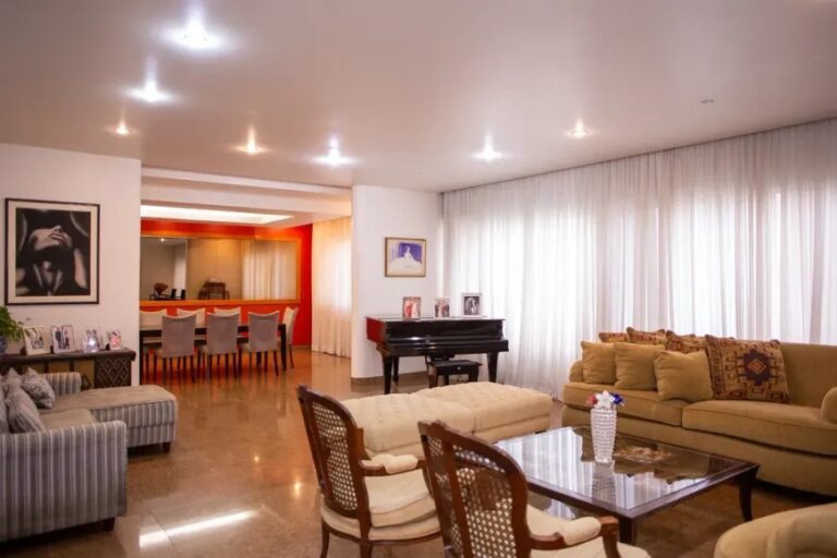 Ipanema – apartamento com 426 – 4 quartos/suíte – vista parcial mar.