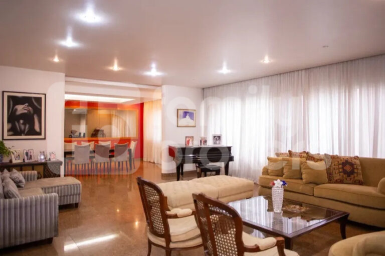 Ipanema – apto. Duplex 426m – 4 quartos 2 vagas – vista parcial mar.